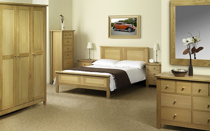 lyndhurst bedroom furniture by julian bowen